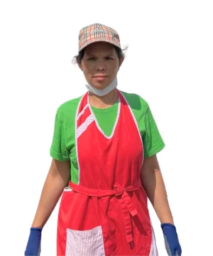 Adeila, KBH Borydning medarbejder i arbejdsuniform, viser engagement og professionalisme